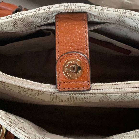 MICHAEL KORS 👜 Hamilton - Picture 12 of 16